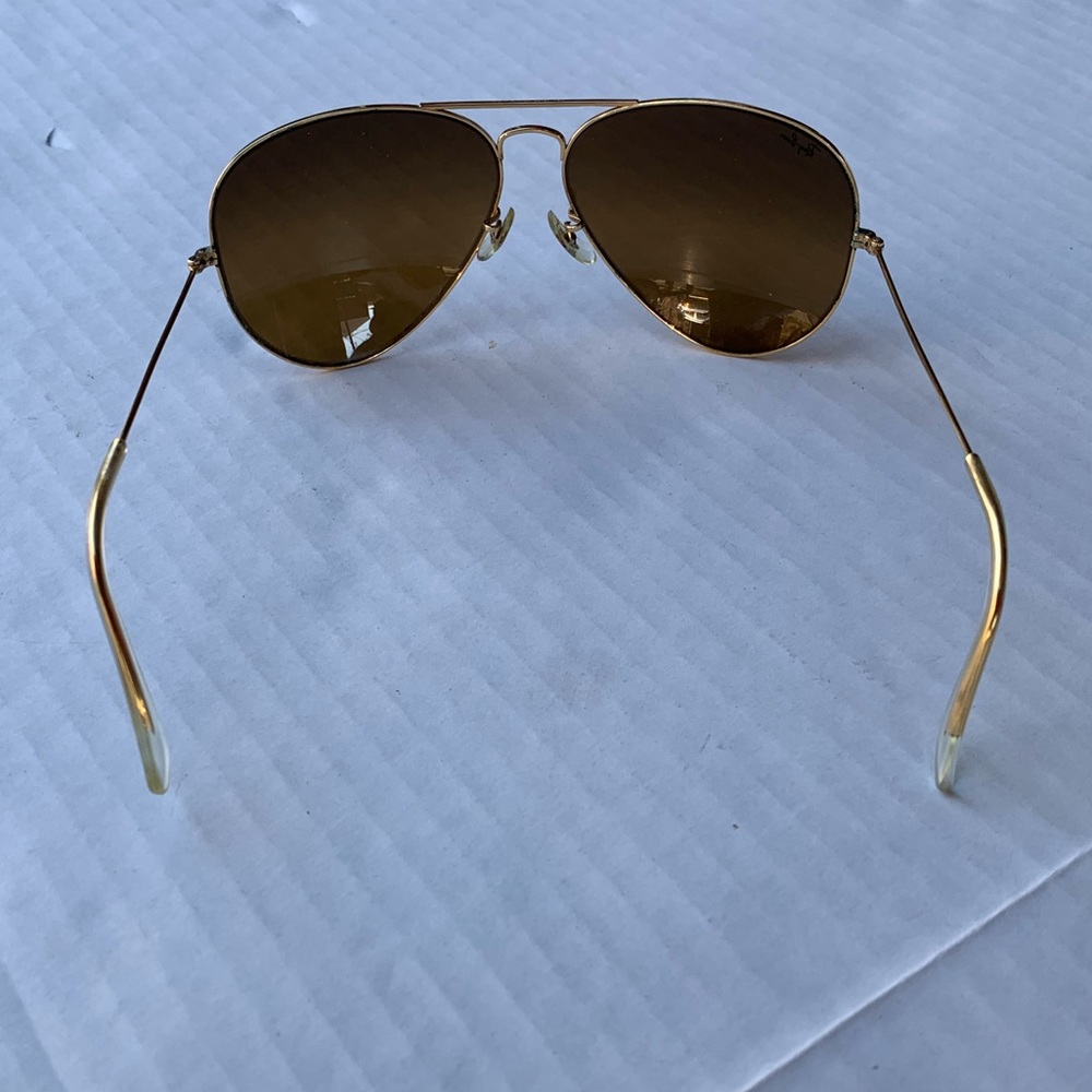 Vintage B&L Ray Ban sunglasses - Picture 8 of 10